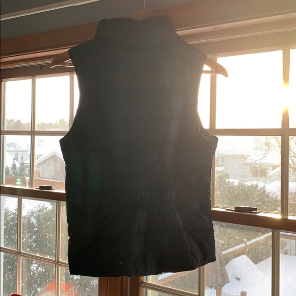 Black vest - Picture 2 of 2